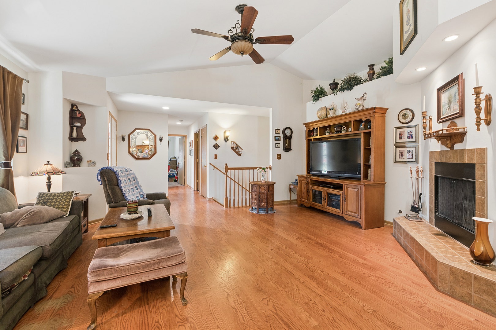 25426 Barrow Road, Manhattan, IL 60442 25426 Barrow Road, Manhattan, IL 60442
