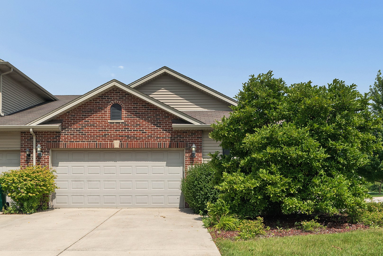 25426 Barrow Road, Manhattan, IL 60442 25426 Barrow Road, Manhattan, IL 60442