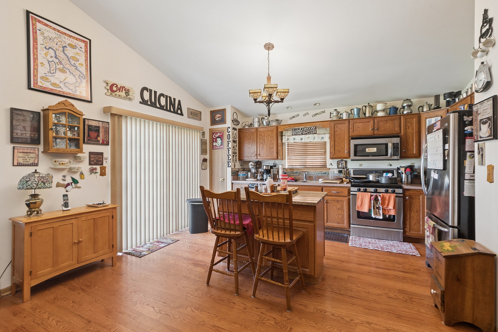 25426 Barrow Road, Manhattan, IL 60442 25426 Barrow Road, Manhattan, IL 60442