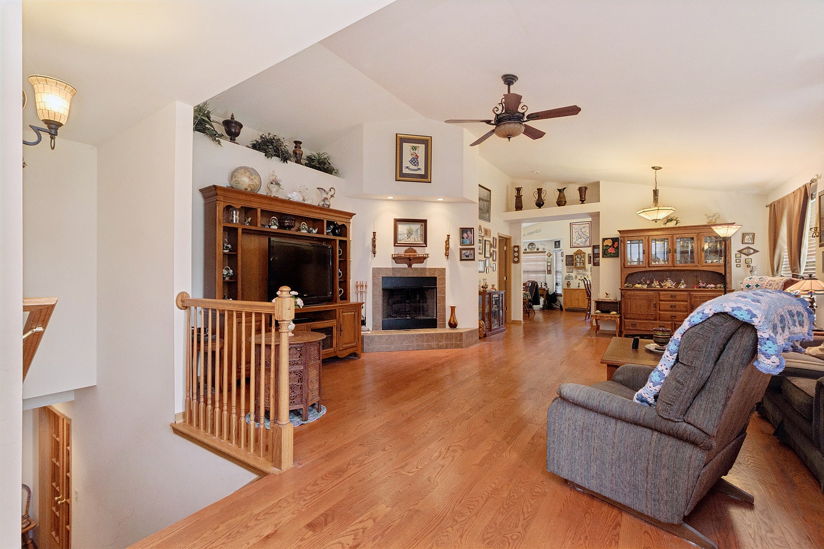 25426 Barrow Road, Manhattan, IL 60442 25426 Barrow Road, Manhattan, IL 60442