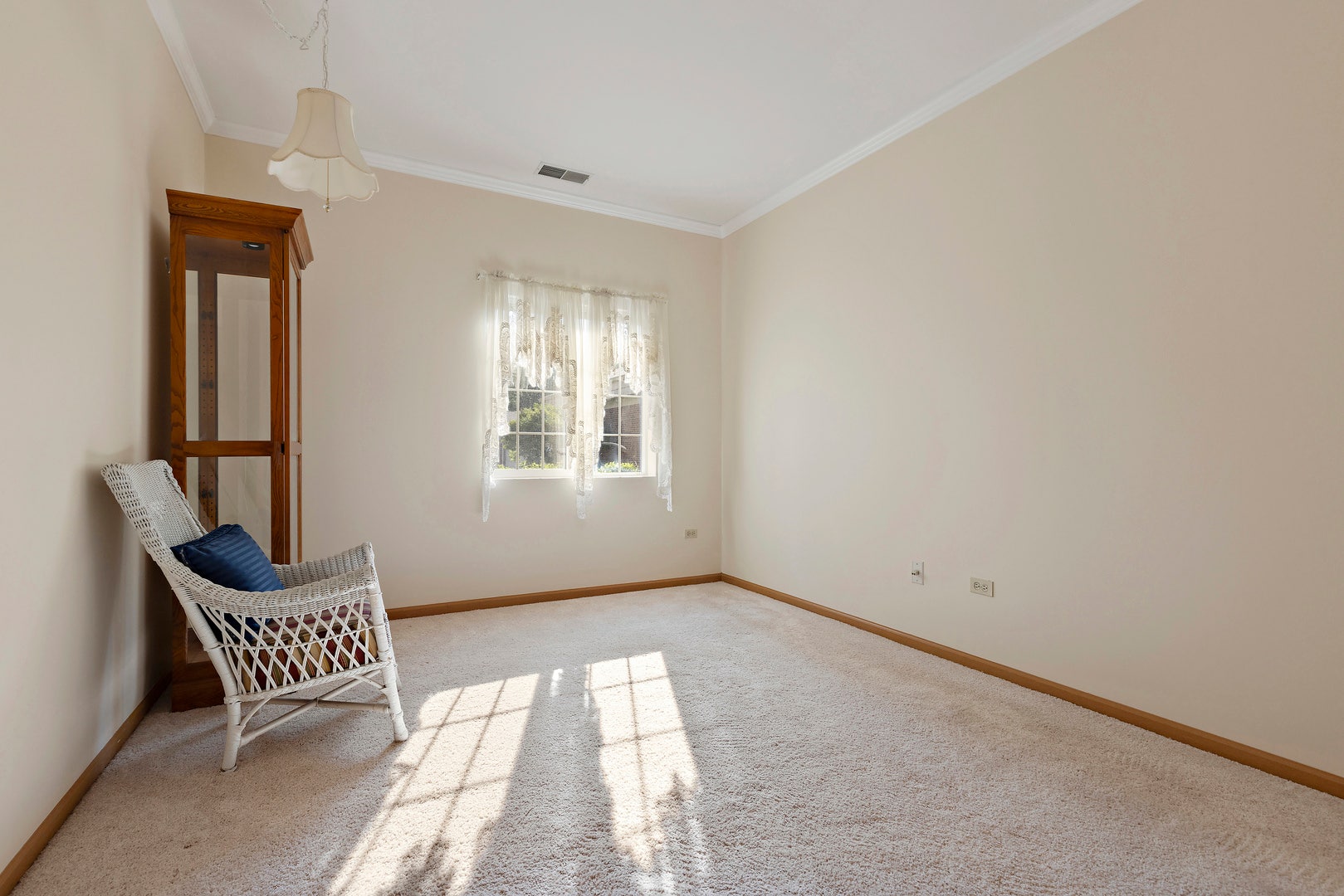 801 N McLean Boulevard, #124, Elgin, IL 60123 801 N McLean Boulevard, #124, Elgin, IL 60123