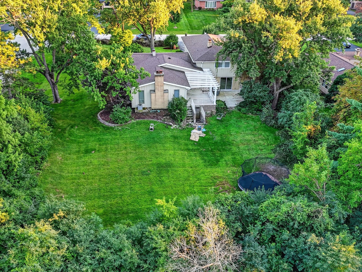 800 RIDGEMOOR Drive W, Willowbrook, IL 60527 800 RIDGEMOOR Drive W, Willowbrook, IL 60527