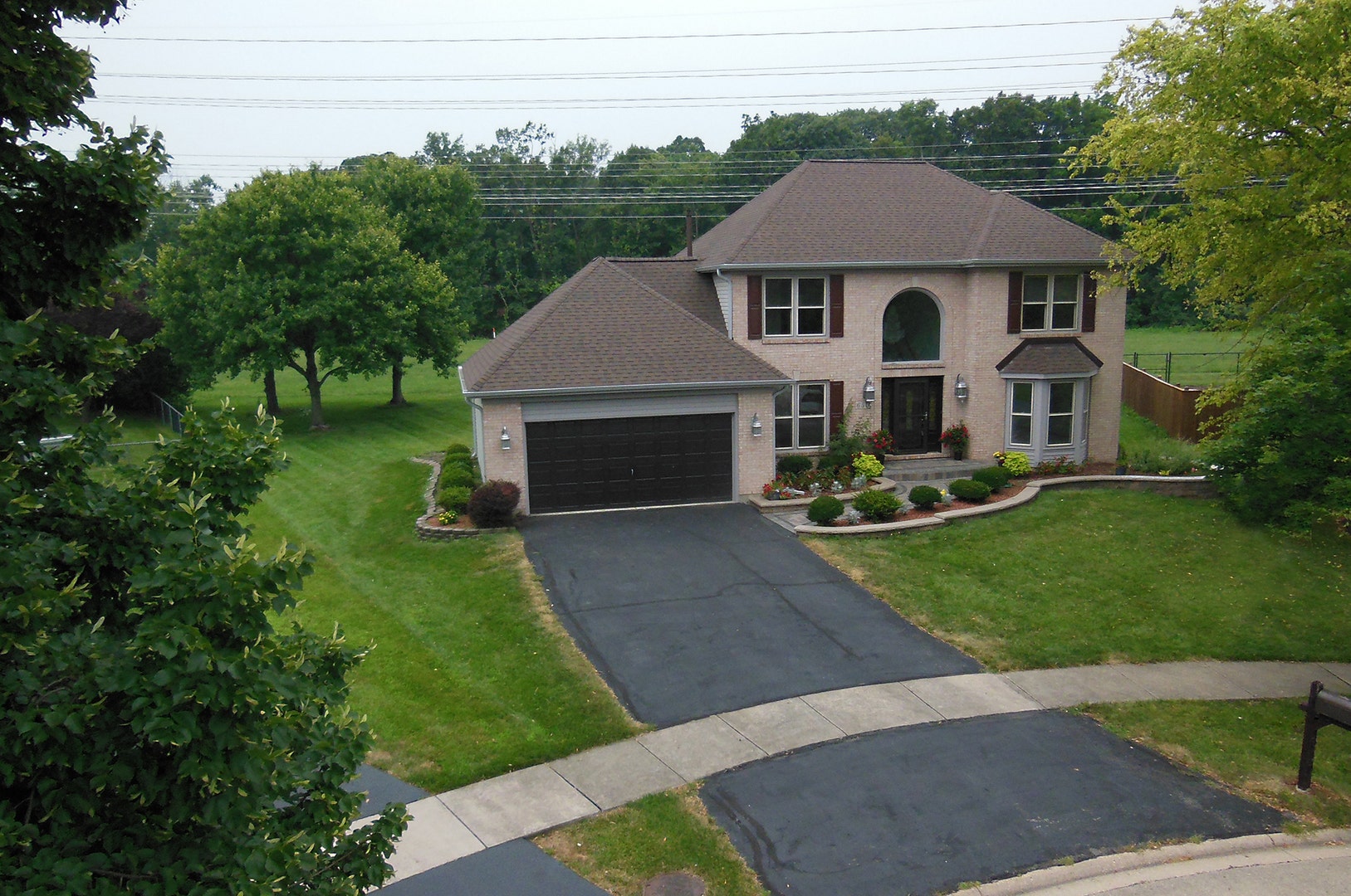 650 Lavina Court, Bolingbrook, IL 60440 650 Lavina Court, Bolingbrook, IL 60440