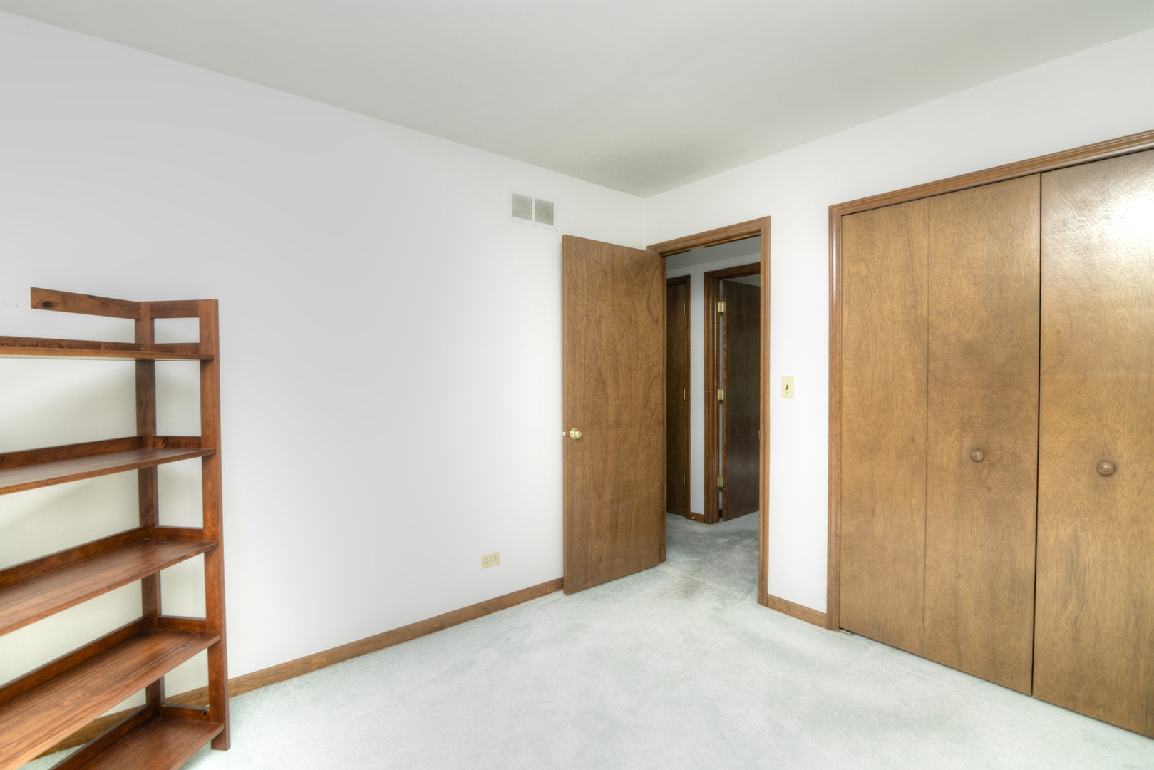 650 Lavina Court, Bolingbrook, IL 60440 650 Lavina Court, Bolingbrook, IL 60440