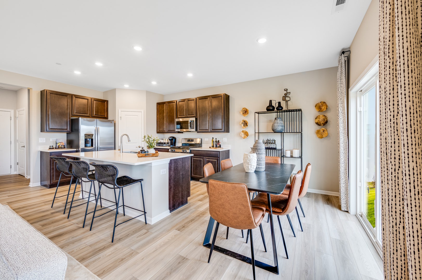 3046 Abbey Circle, Aurora, IL 60504 3046 Abbey Circle, Aurora, IL 60504