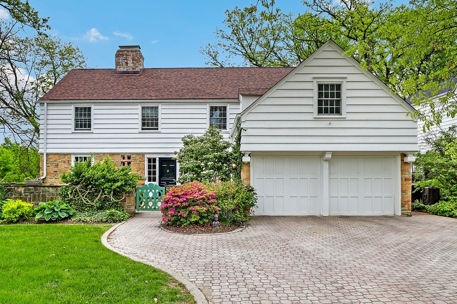 Property photo for 2404 Braeburn Avenue, Flossmoor, IL
