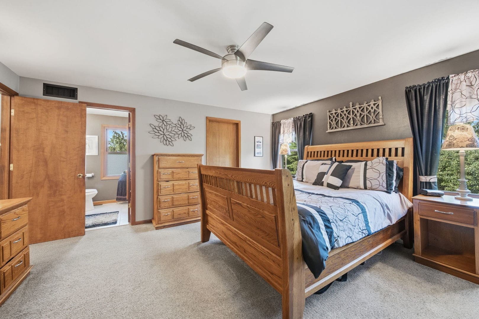 39W150 Adobe Ridge, Elgin, IL 60124 39W150 Adobe Ridge, Elgin, IL 60124