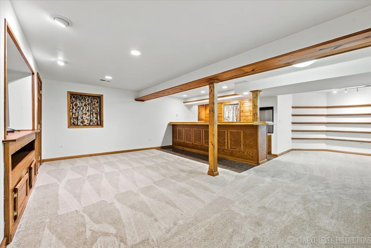 1360 Farmstead Lane, Bolingbrook, IL 60490 1360 Farmstead Lane, Bolingbrook, IL 60490