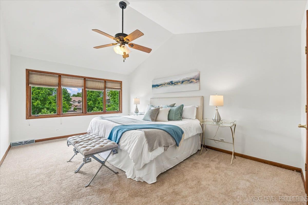 1360 Farmstead Lane, Bolingbrook, IL 60490 1360 Farmstead Lane, Bolingbrook, IL 60490