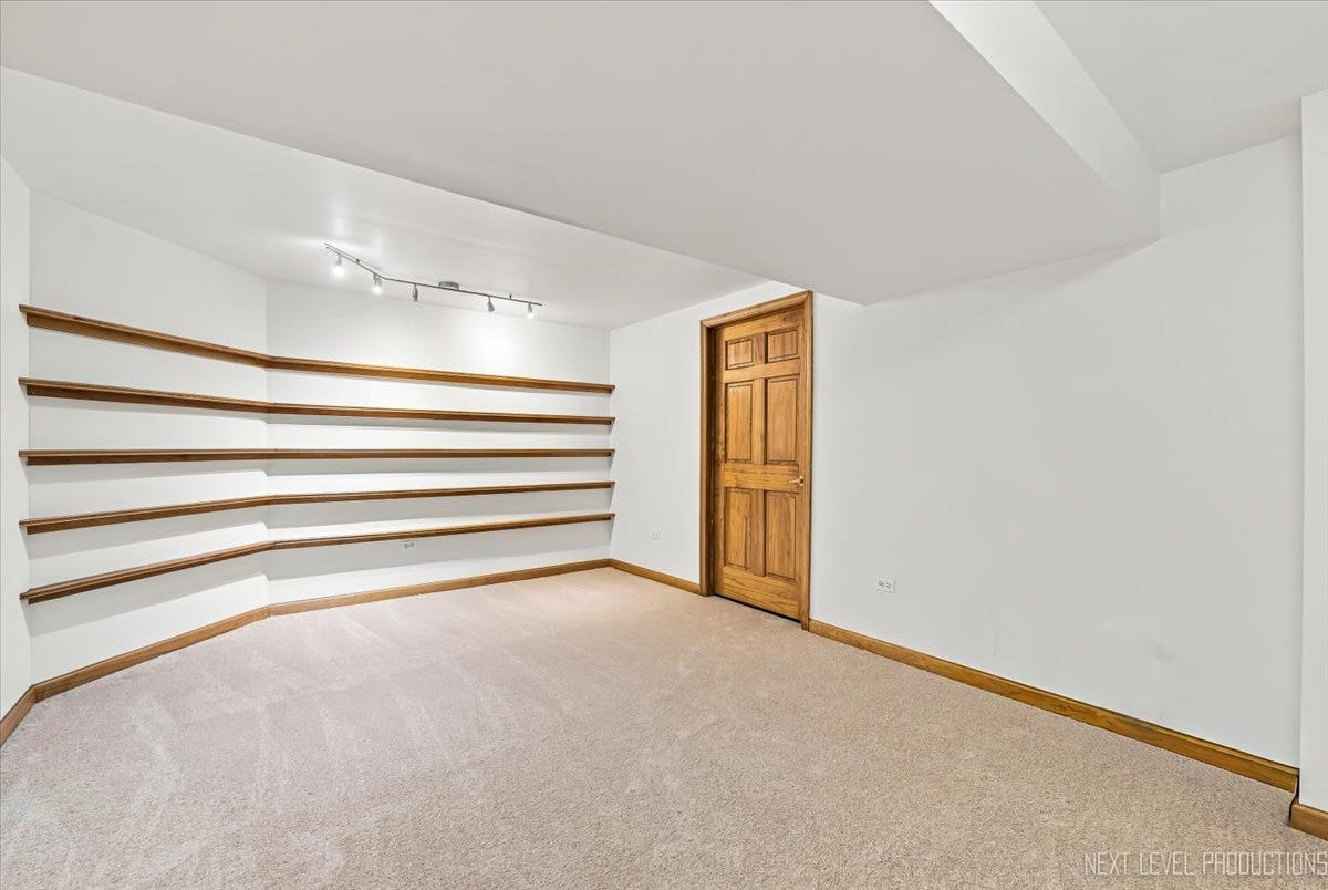 1360 Farmstead Lane, Bolingbrook, IL 60490 1360 Farmstead Lane, Bolingbrook, IL 60490