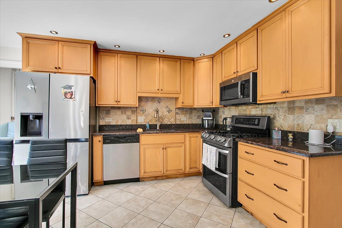15315 Saint Andrews Drive, Orland Park, IL 60462