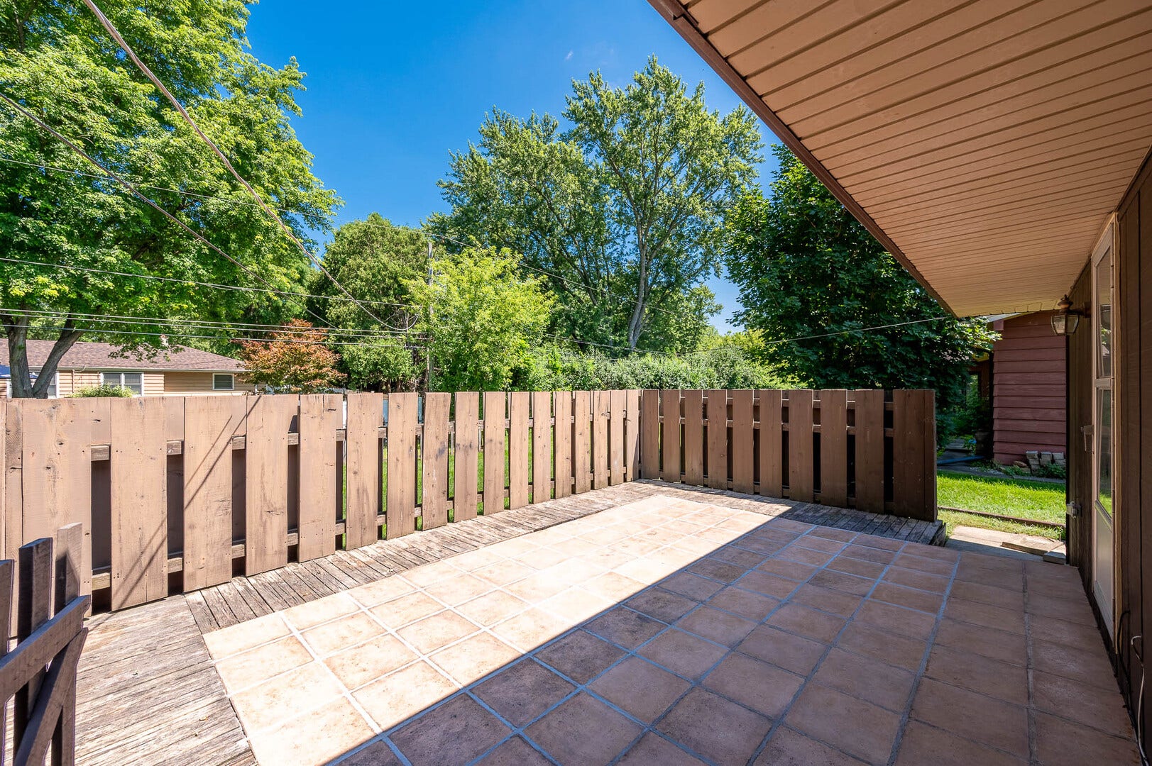 815 Ruth Drive, Elgin, IL 60123 815 Ruth Drive, Elgin, IL 60123