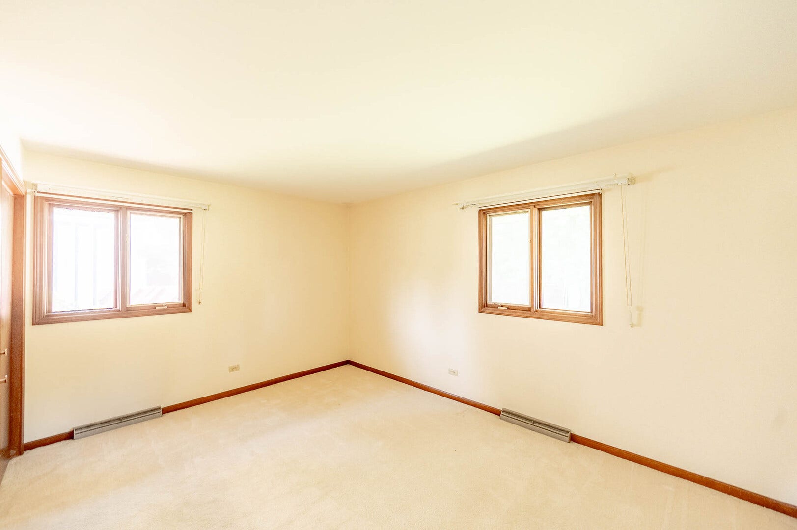 815 Ruth Drive, Elgin, IL 60123 815 Ruth Drive, Elgin, IL 60123