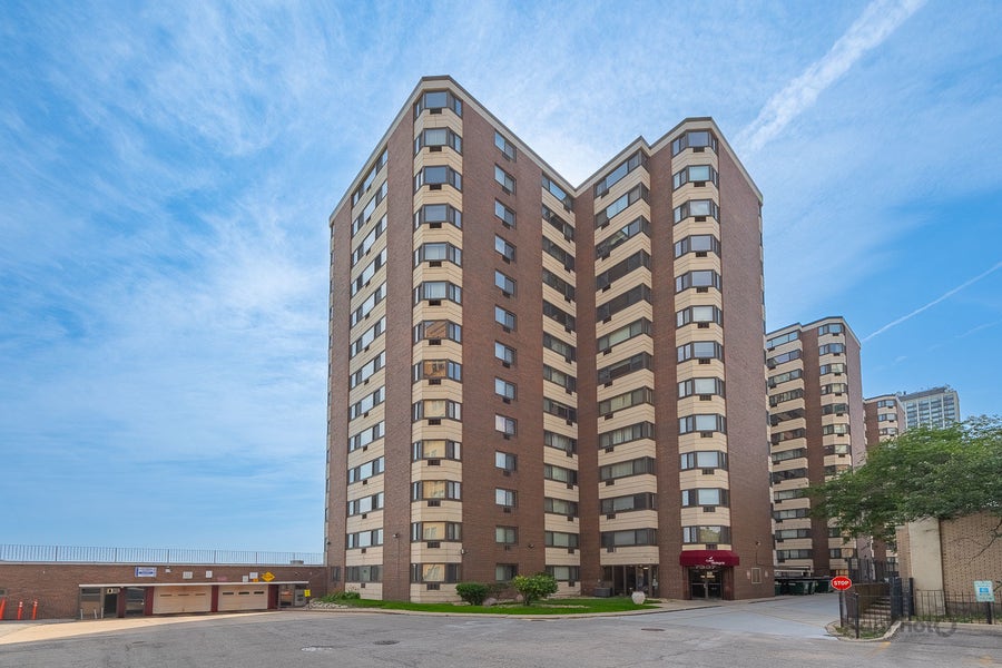 Property photo for 7337 S South Shore Drive, #1231, Chicago, IL