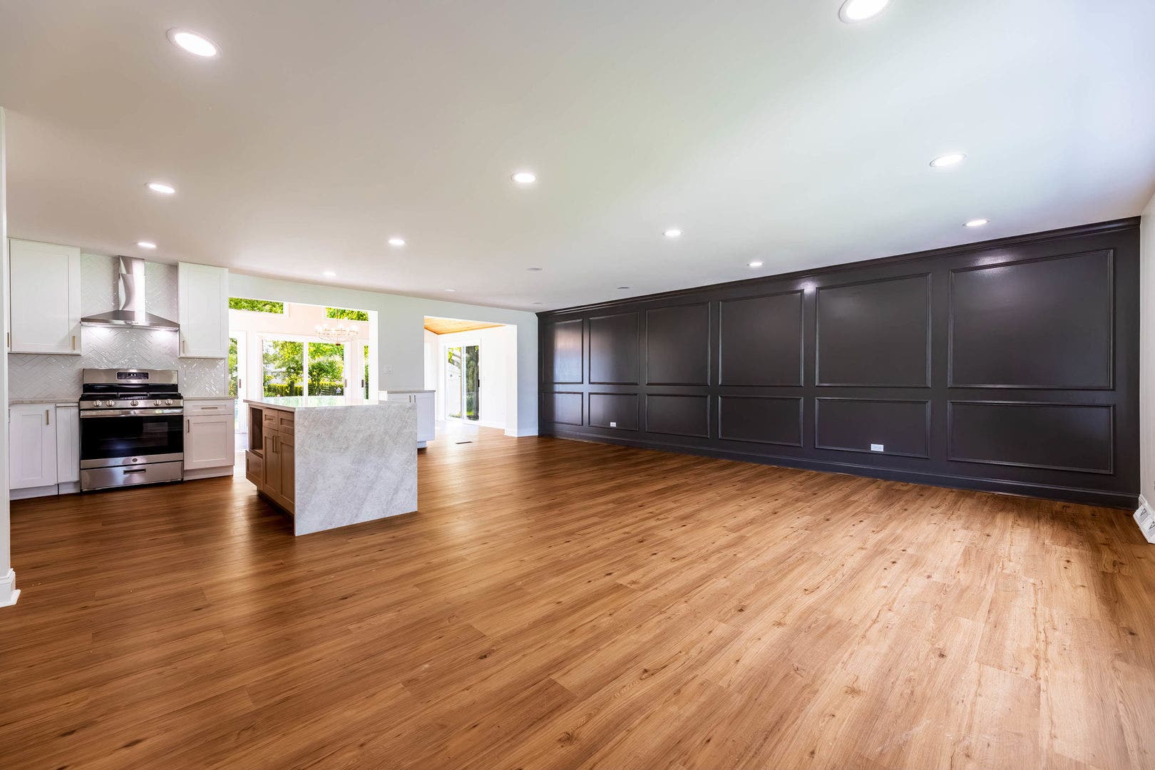 9S215 Florence Avenue, Downers Grove, IL 60516 9S215 Florence Avenue, Downers Grove, IL 60516