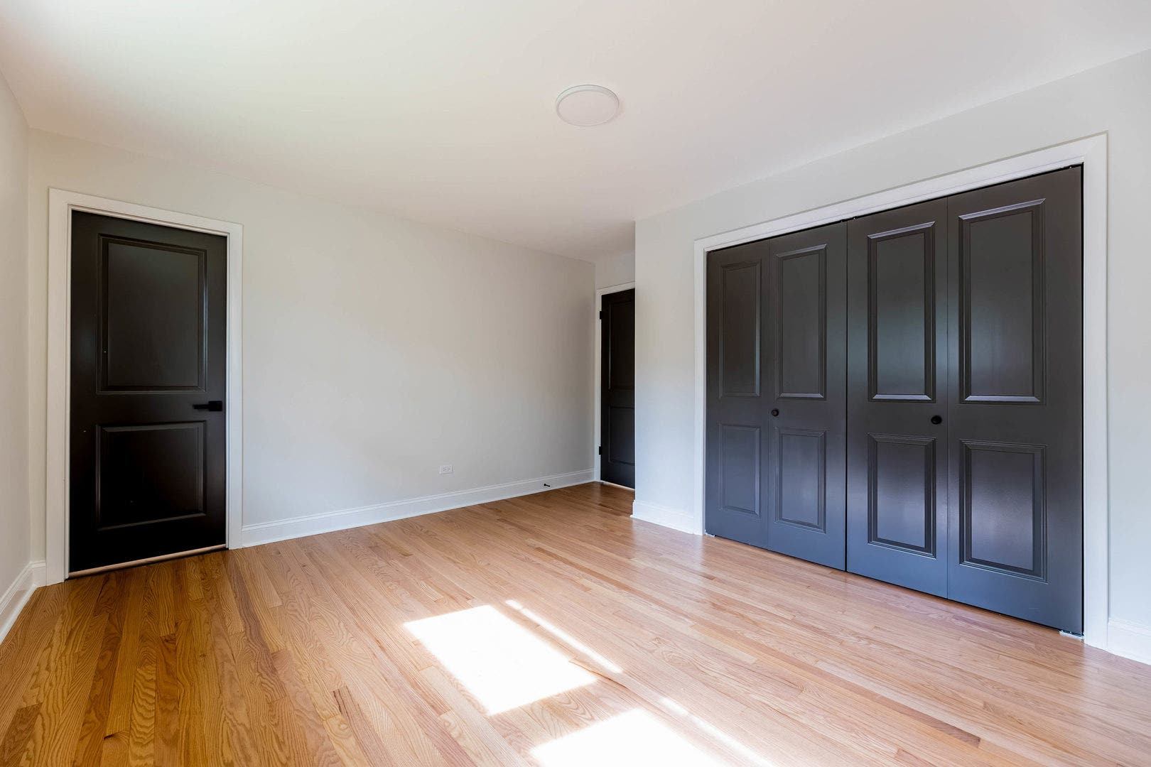 9S215 Florence Avenue, Downers Grove, IL 60516 9S215 Florence Avenue, Downers Grove, IL 60516