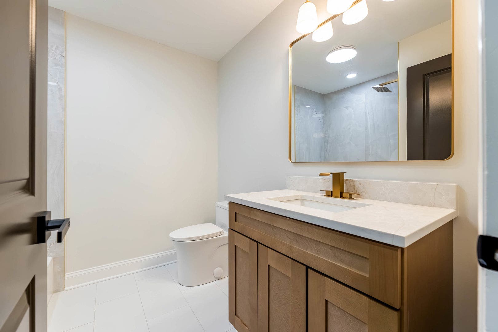 9S215 Florence Avenue, Downers Grove, IL 60516 9S215 Florence Avenue, Downers Grove, IL 60516