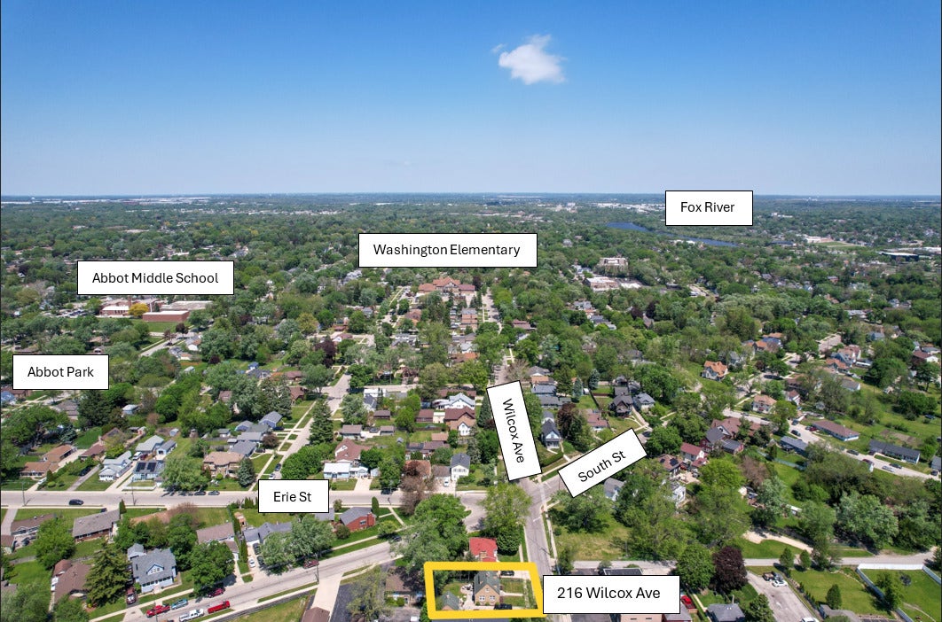 216 Wilcox Avenue, Elgin, IL 60123 216 Wilcox Avenue, Elgin, IL 60123