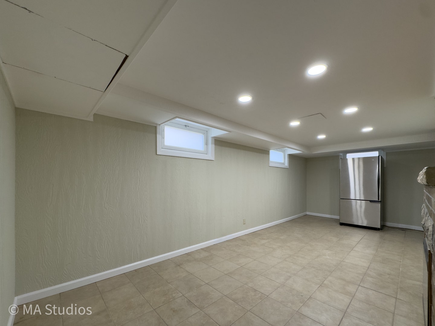 216 Wilcox Avenue, Elgin, IL 60123 216 Wilcox Avenue, Elgin, IL 60123