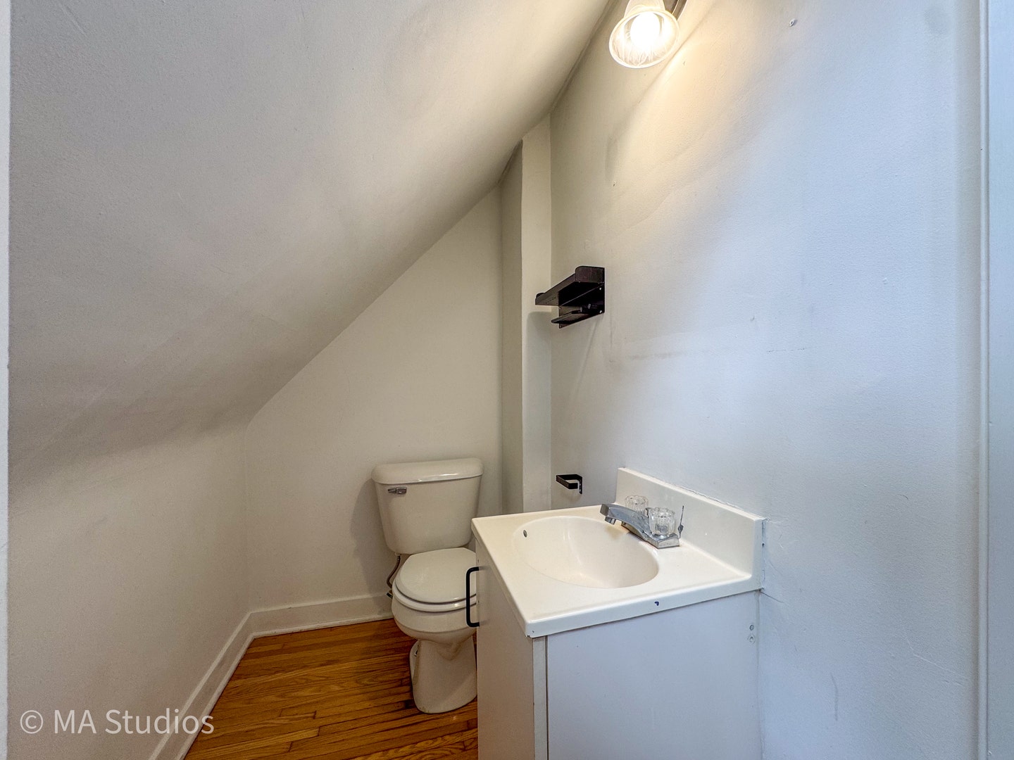 216 Wilcox Avenue, Elgin, IL 60123 216 Wilcox Avenue, Elgin, IL 60123