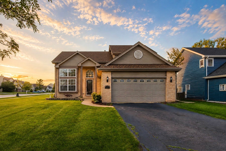 Property photo for 25726 W Lilac Avenue, Monee, IL