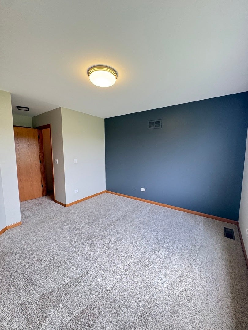 655 Chestnut Ridge, Minooka, IL 60447 655 Chestnut Ridge, Minooka, IL 60447