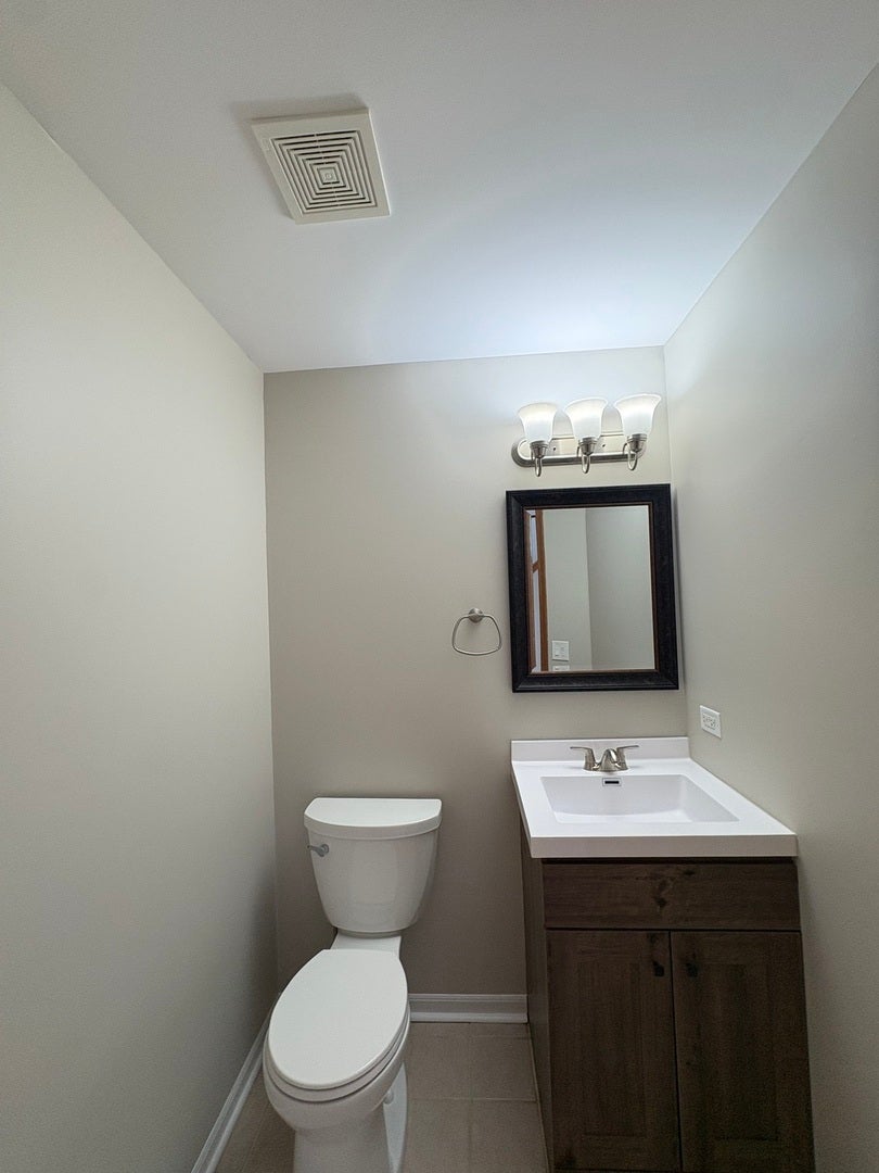 655 Chestnut Ridge, Minooka, IL 60447 655 Chestnut Ridge, Minooka, IL 60447