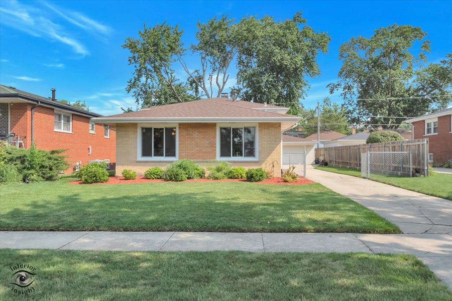 Property photo for 7518 173rd Place, Tinley Park, IL