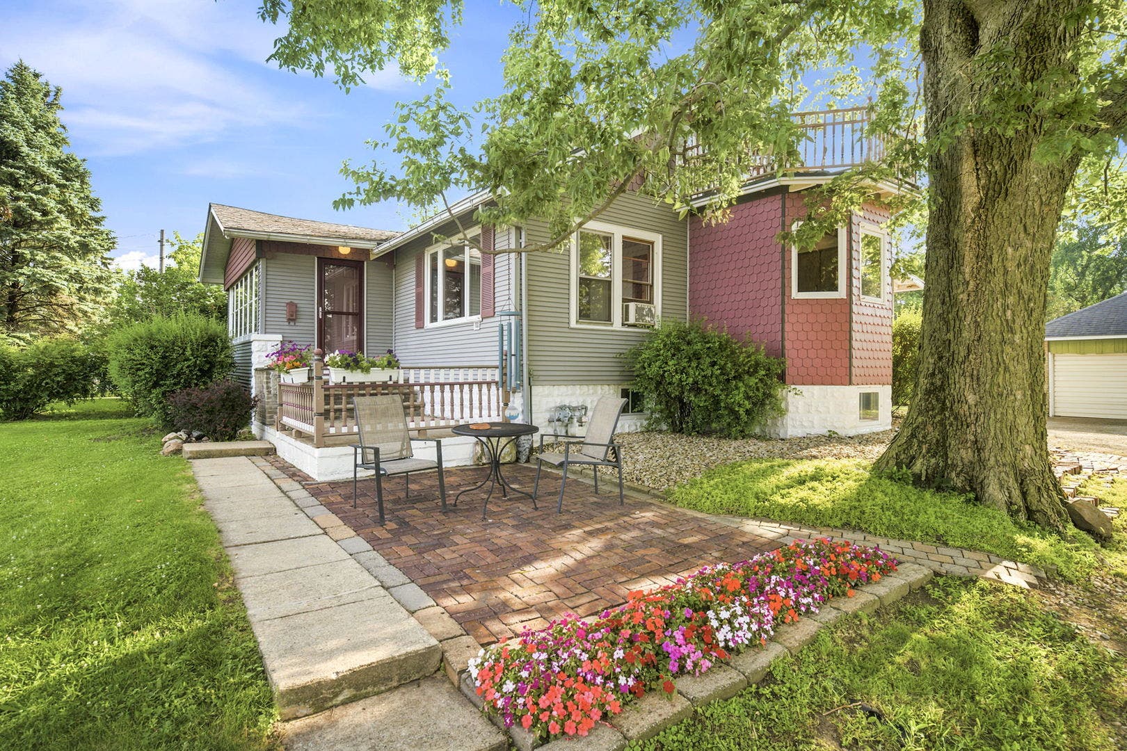 1916 Rowell Avenue, Joliet, IL 60433 1916 Rowell Avenue, Joliet, IL 60433