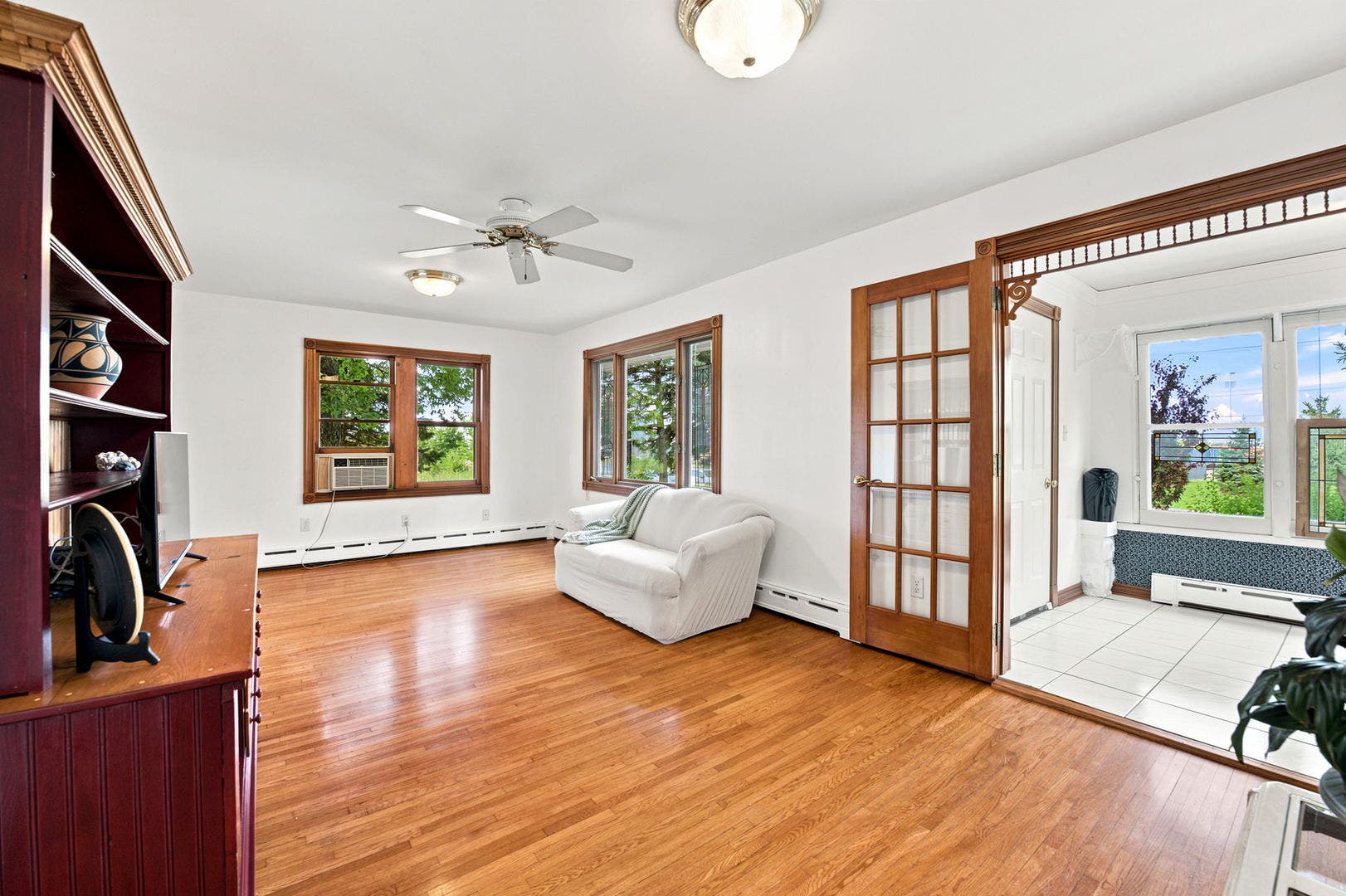 1916 Rowell Avenue, Joliet, IL 60433 1916 Rowell Avenue, Joliet, IL 60433