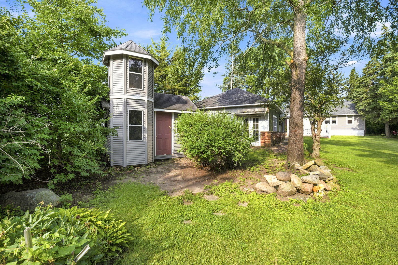 1916 Rowell Avenue, Joliet, IL 60433 1916 Rowell Avenue, Joliet, IL 60433
