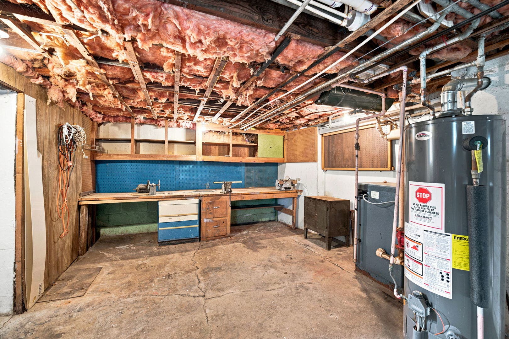 1916 Rowell Avenue, Joliet, IL 60433 1916 Rowell Avenue, Joliet, IL 60433