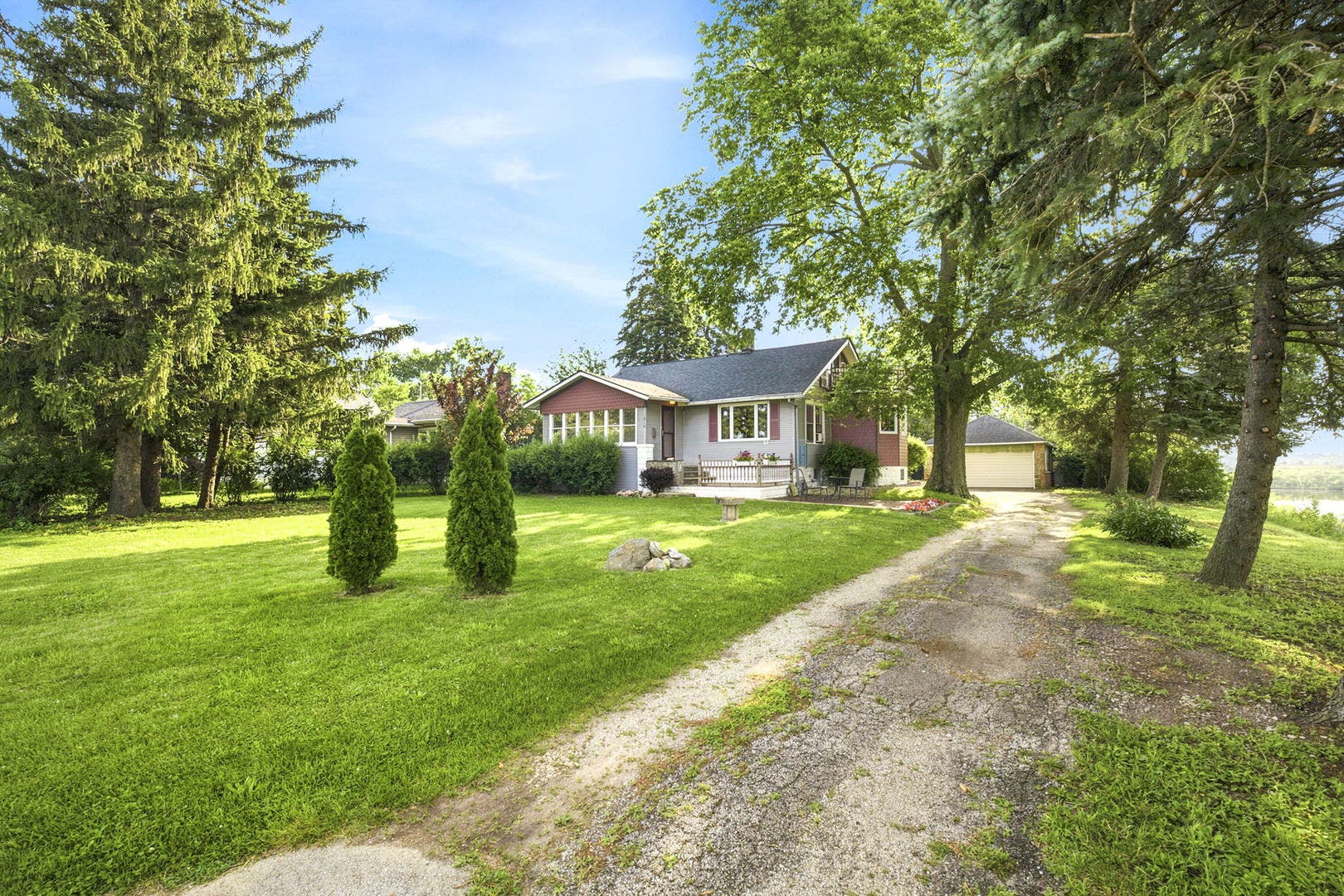 1916 Rowell Avenue, Joliet, IL 60433 1916 Rowell Avenue, Joliet, IL 60433