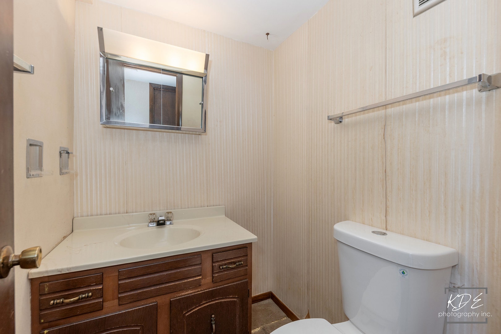 446 Galahad Road, Bolingbrook, IL 60440 446 Galahad Road, Bolingbrook, IL 60440