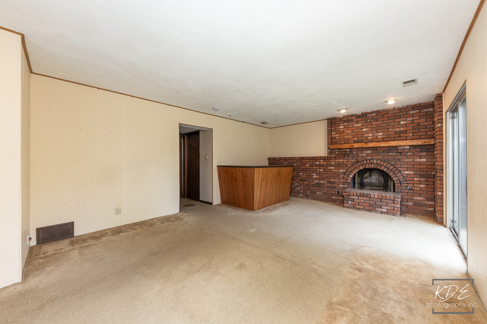 446 Galahad Road, Bolingbrook, IL 60440 446 Galahad Road, Bolingbrook, IL 60440