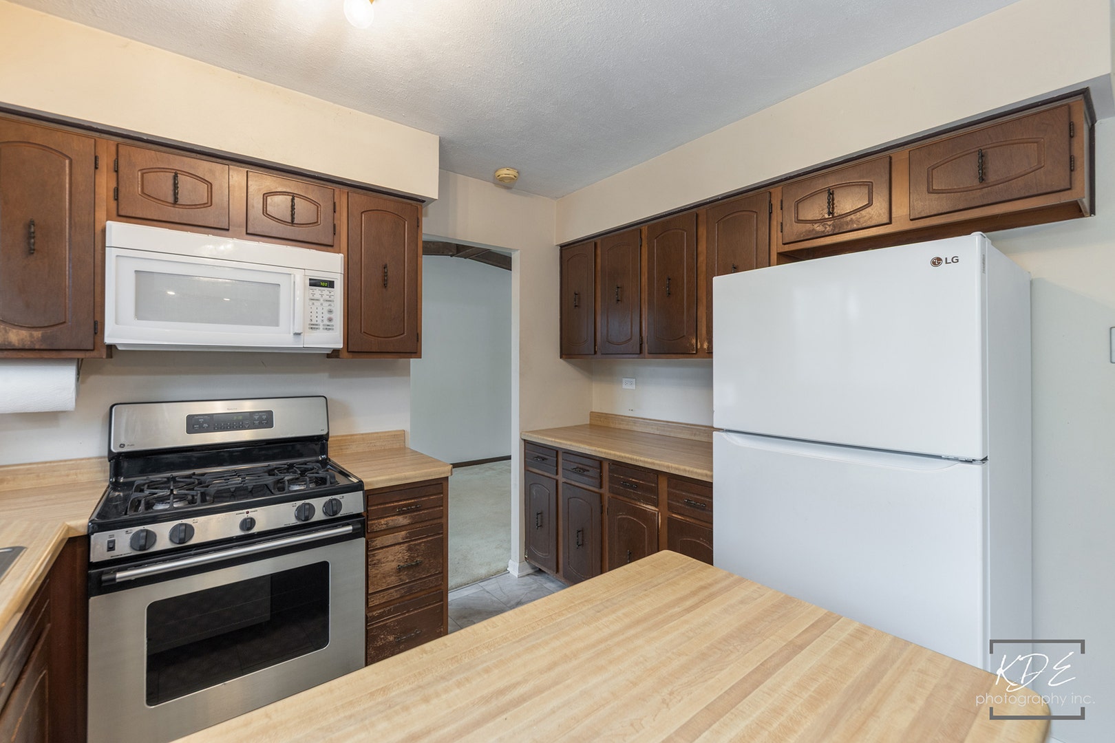 446 Galahad Road, Bolingbrook, IL 60440 446 Galahad Road, Bolingbrook, IL 60440