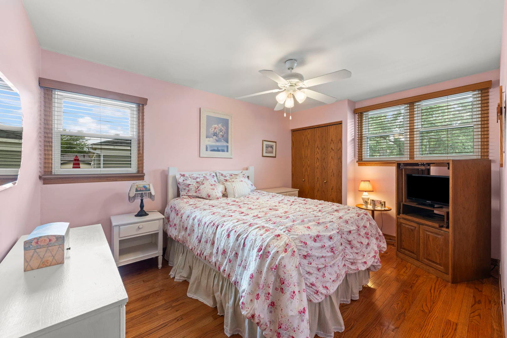 597 Piccadilly Lane, Bolingbrook, IL 60440 597 Piccadilly Lane, Bolingbrook, IL 60440
