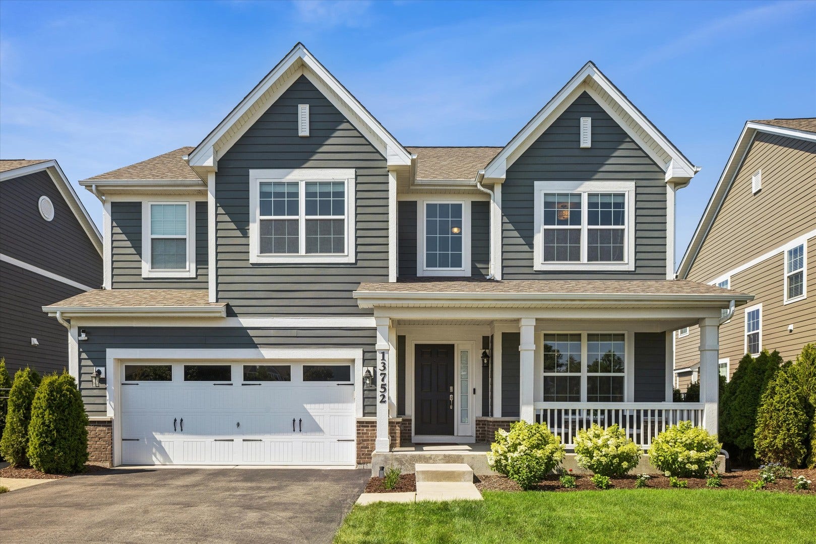 13752 Anne Drive, Lemont, IL 60439 13752 Anne Drive, Lemont, IL 60439