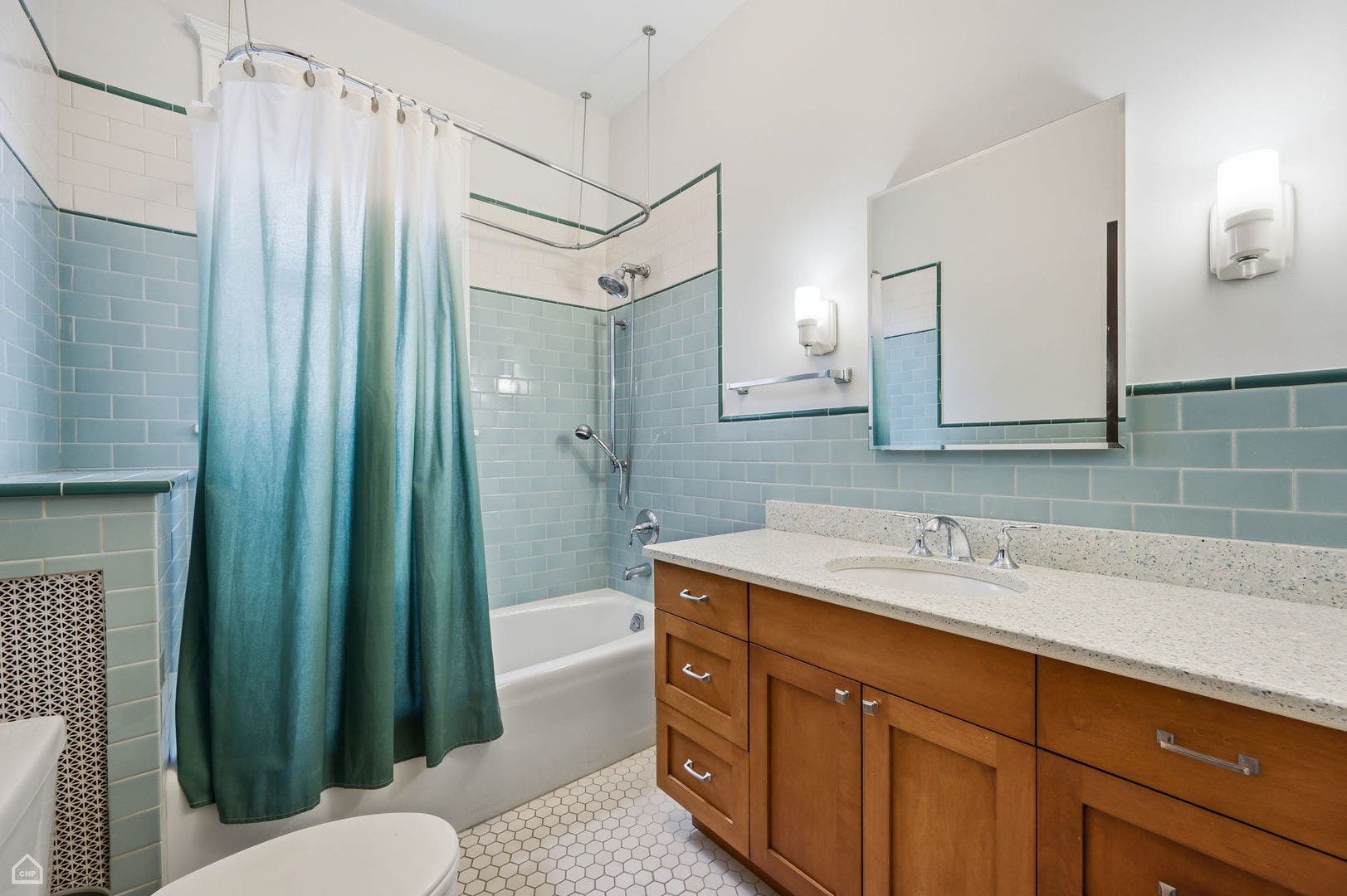 4901 S Kimbark Avenue, Chicago, IL 60615