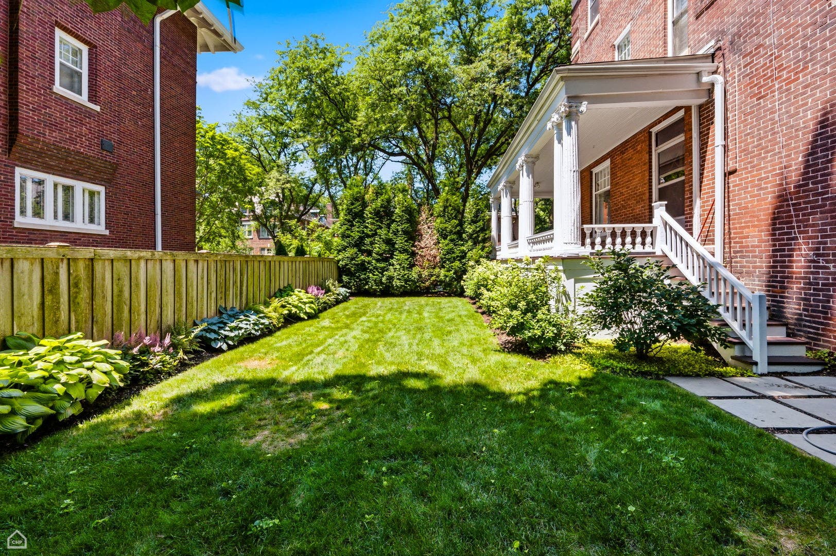 4901 S Kimbark Avenue, Chicago, IL 60615