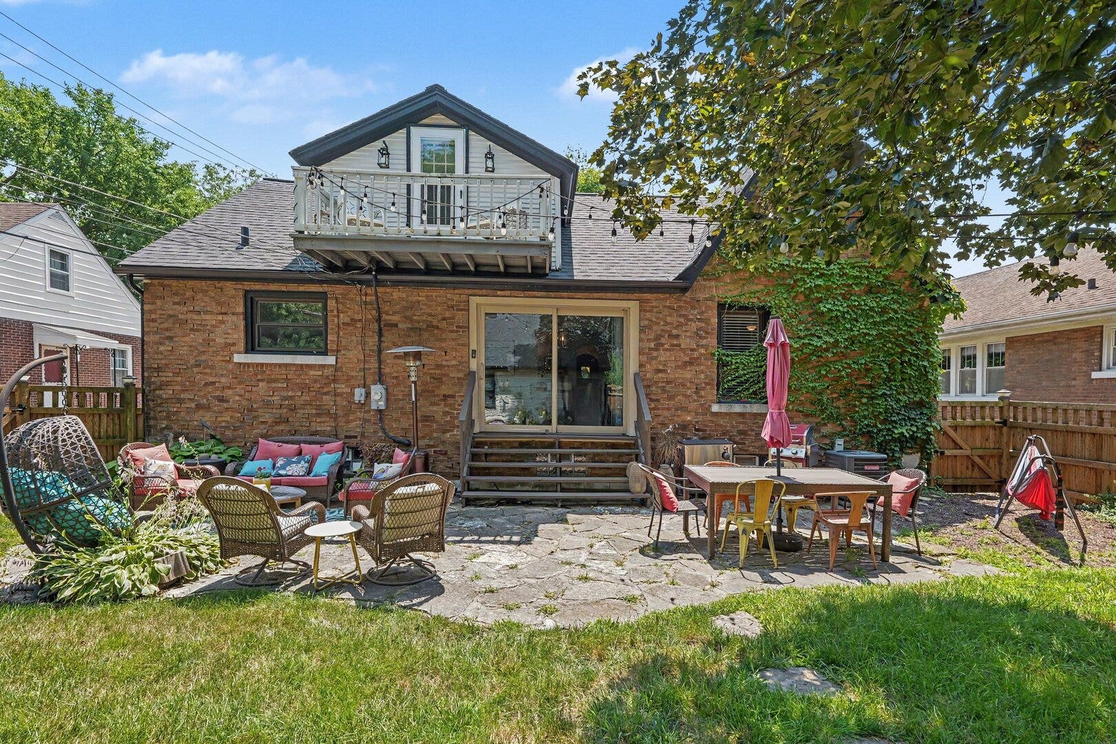 1009 John Street, Joliet, IL 60435 backyard