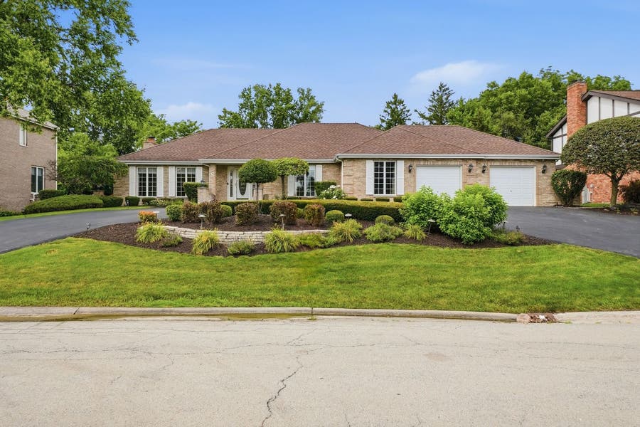 Property photo for 13418 W Choctaw Trail, Homer Glen, IL