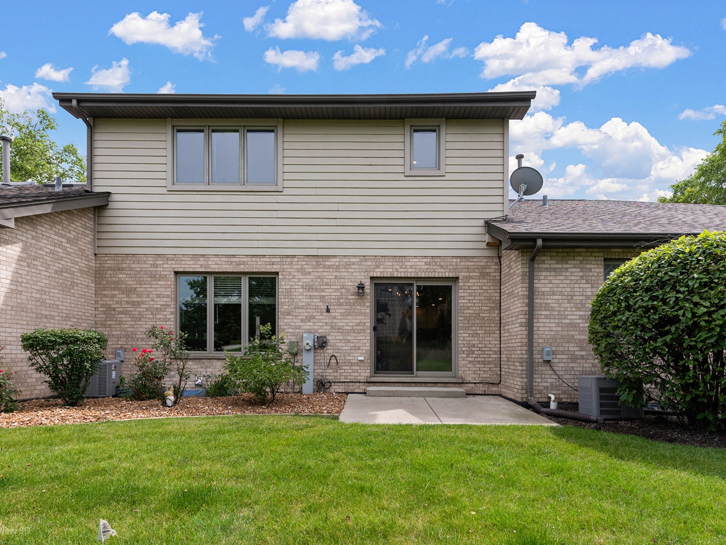 9430 Debbie Lane, Orland Park, IL 60467