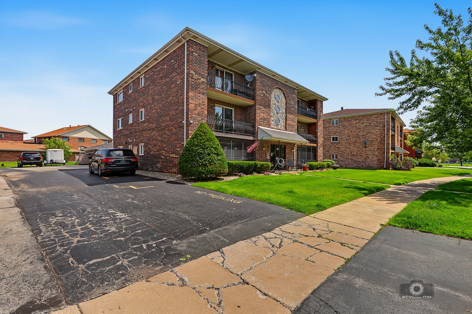 8148 169th Street, #3E, Tinley Park, IL 60477 8148 169th Street, #3E, Tinley Park, IL 60477