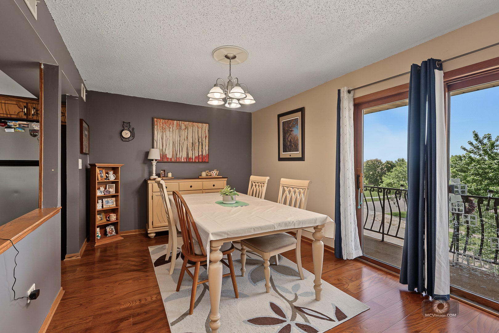8148 169th Street, #3E, Tinley Park, IL 60477 8148 169th Street, #3E, Tinley Park, IL 60477
