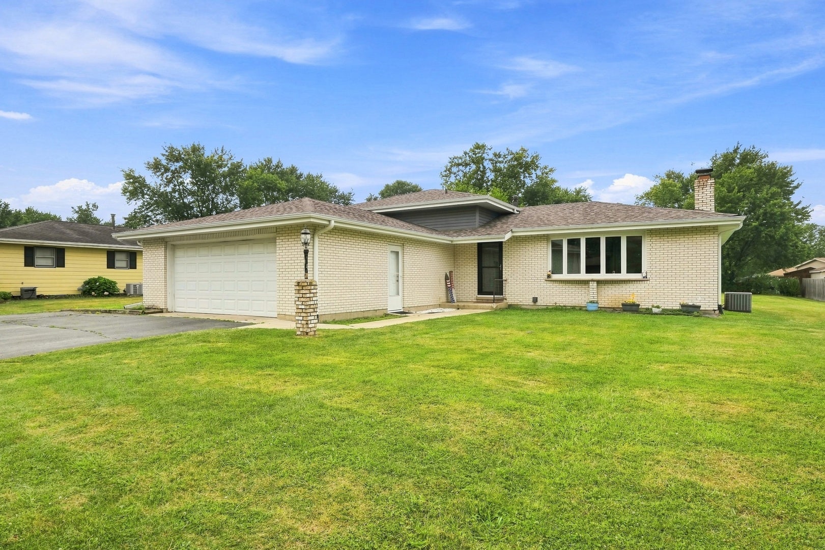 2807 Westmoreland Street, New Lenox, IL 60451 2807 Westmoreland Street, New Lenox, IL 60451