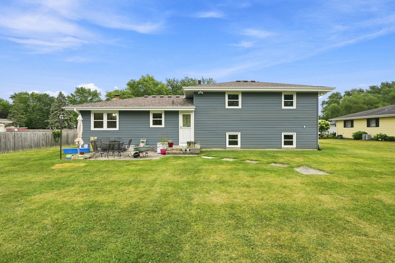 2807 Westmoreland Street, New Lenox, IL 60451 2807 Westmoreland Street, New Lenox, IL 60451