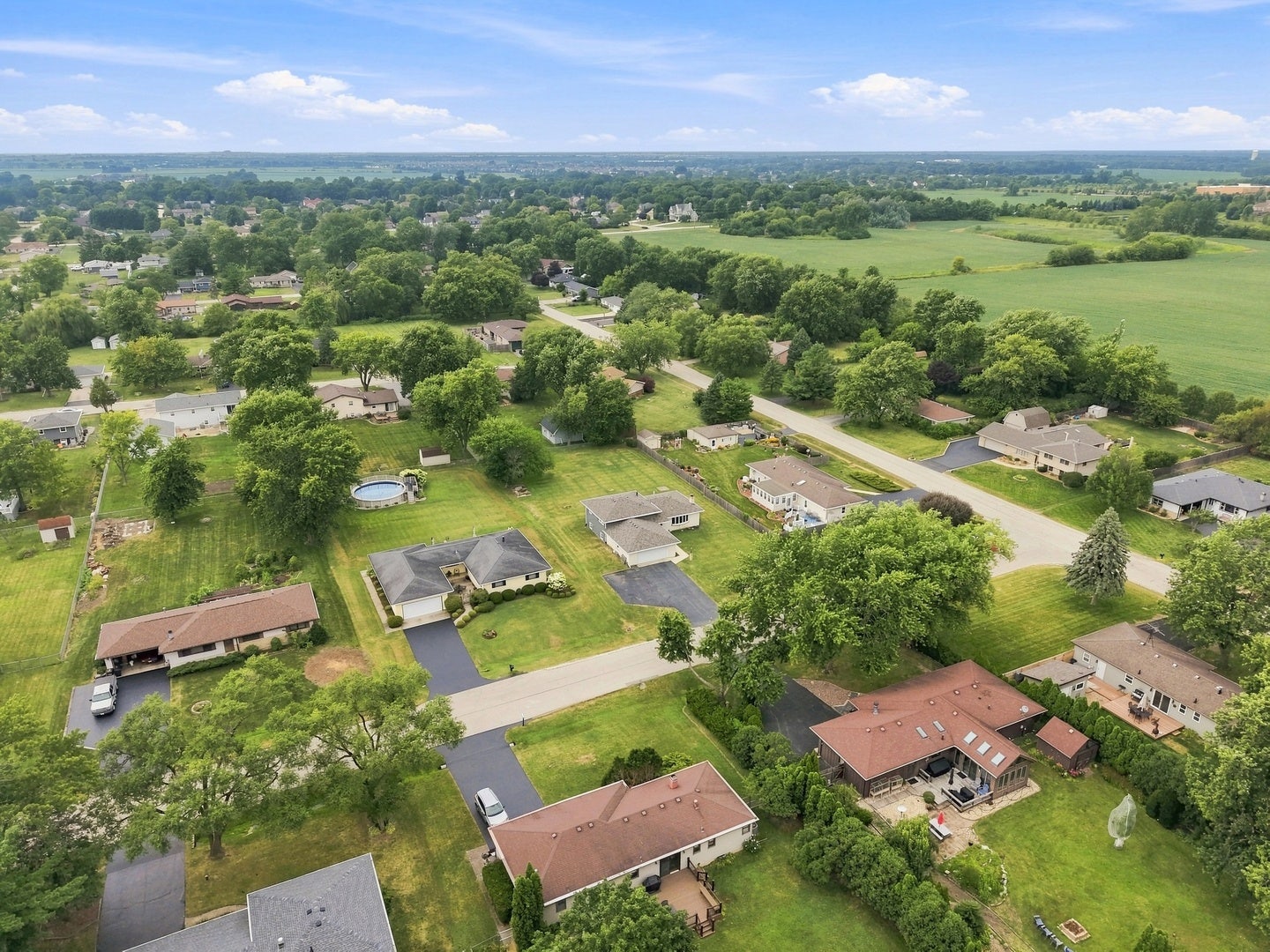 2807 Westmoreland Street, New Lenox, IL 60451 2807 Westmoreland Street, New Lenox, IL 60451