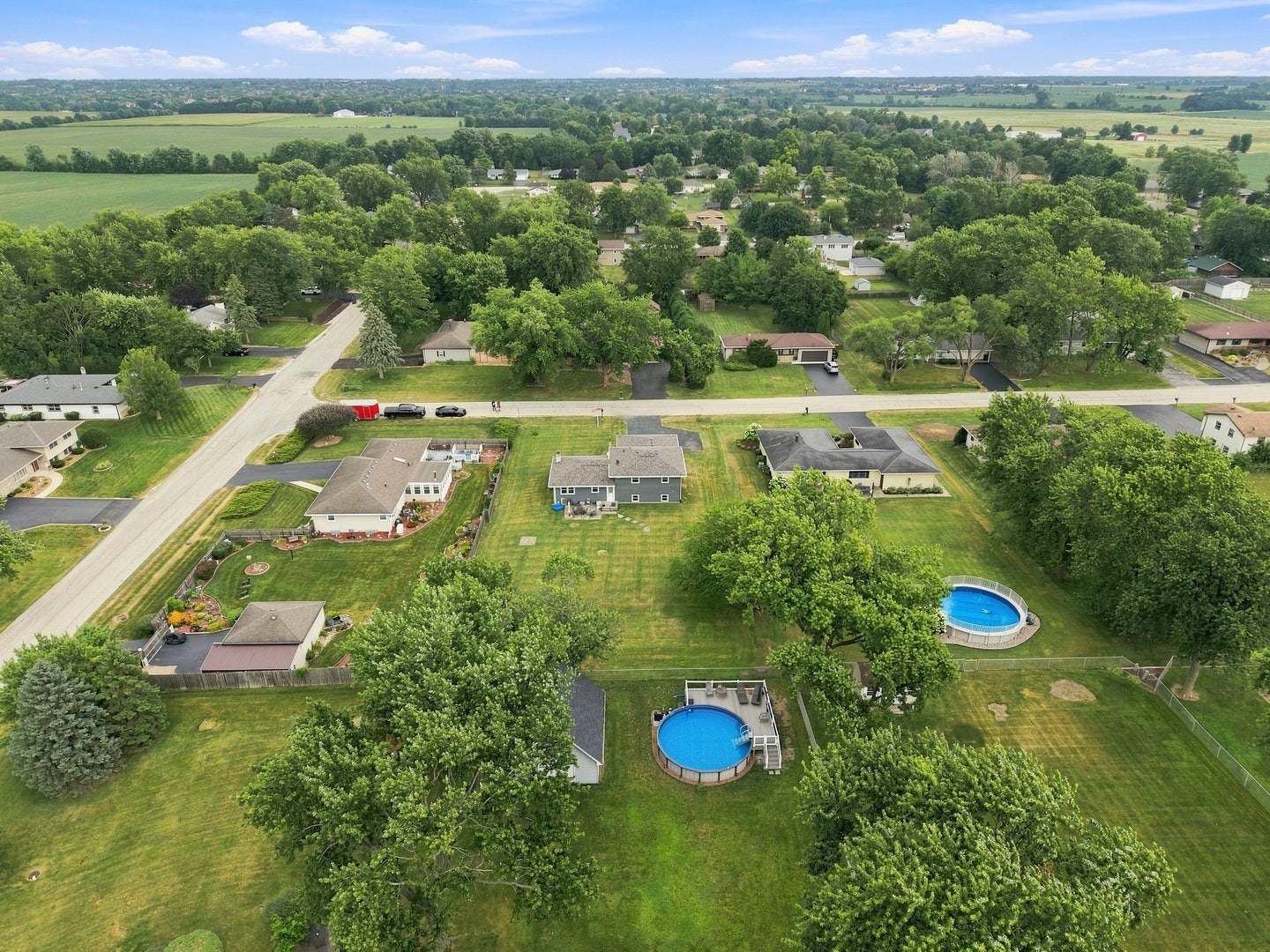 2807 Westmoreland Street, New Lenox, IL 60451 2807 Westmoreland Street, New Lenox, IL 60451