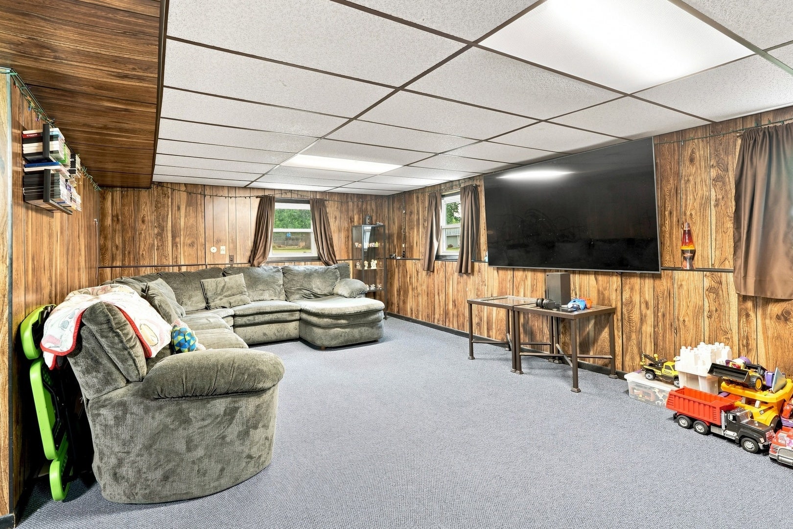 2807 Westmoreland Street, New Lenox, IL 60451 2807 Westmoreland Street, New Lenox, IL 60451